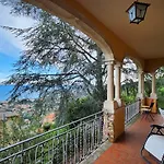 Il Portico Sul Mare, Con Parking And Wifi