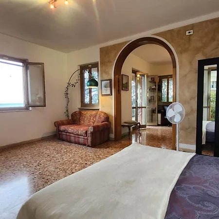 Il Portico Sul Mare, Con Parking And Wifi 아파트
