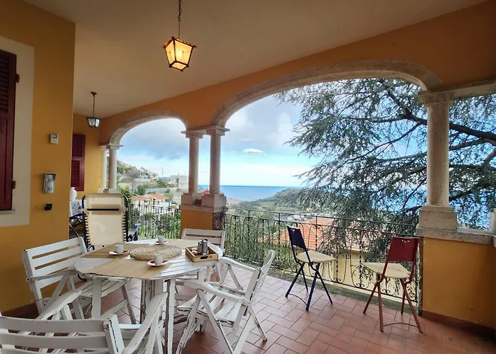 Il Portico Sul Mare, Con Parking And Wifi 아파트